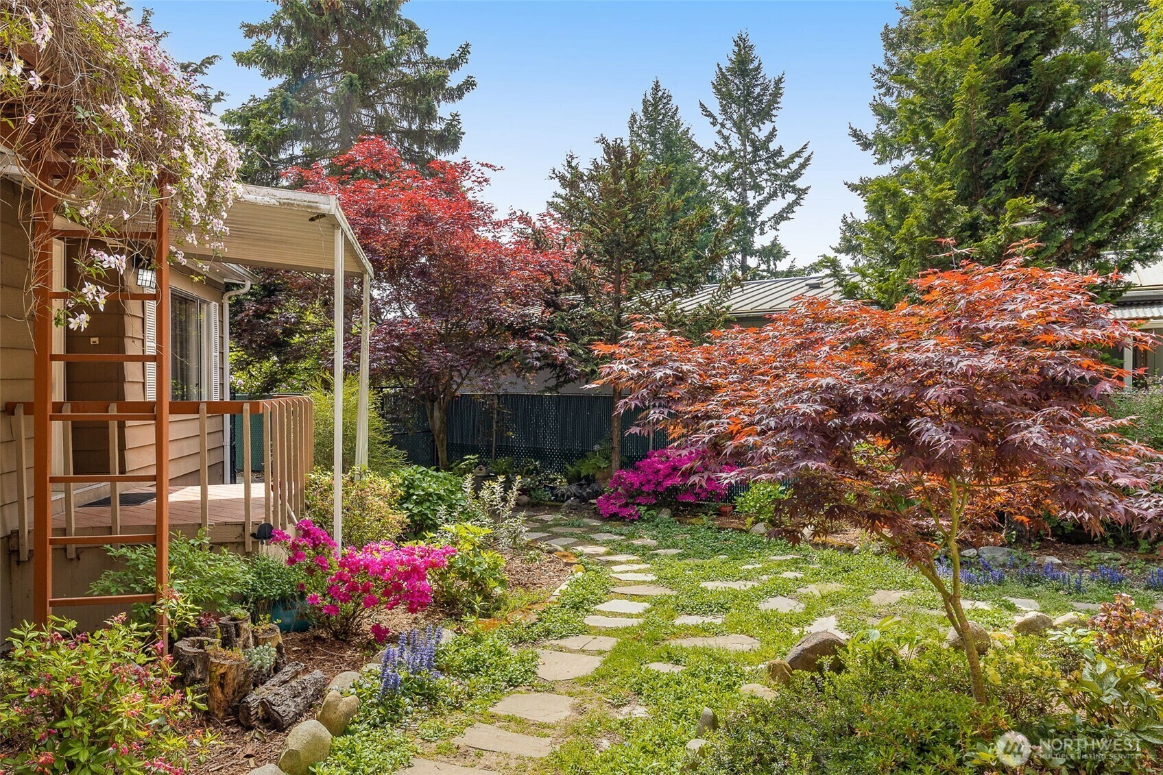 Property Photo: 22522 113th Place SE WA 98031
