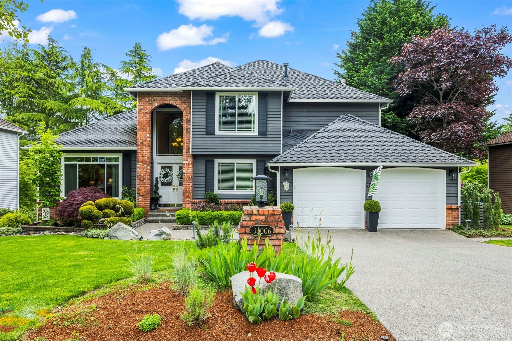 Property Photo:  33006  48th Avenue SW  WA 98023 