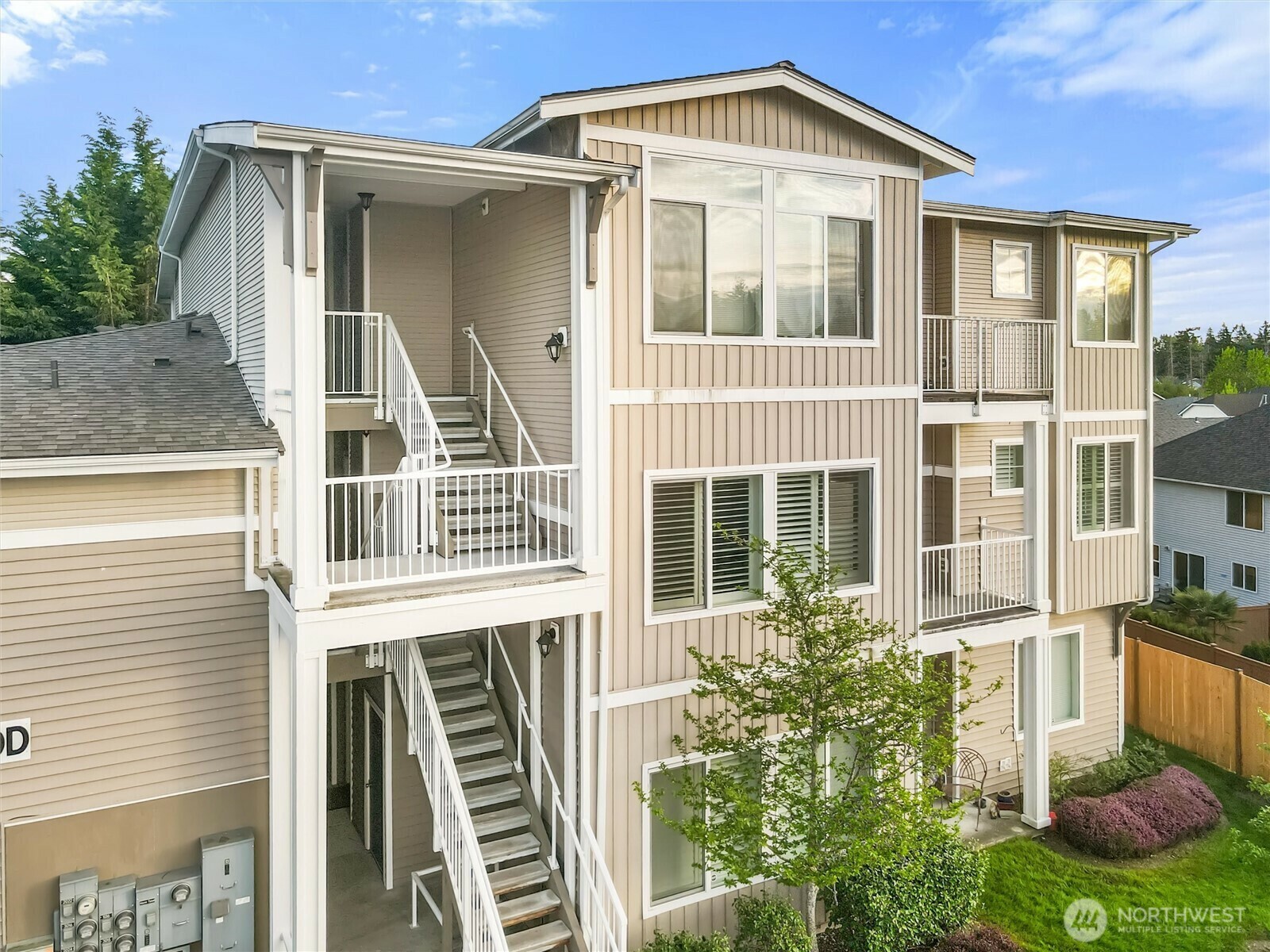 Property Photo: 14915 38th Drive SE Dd2023 WA 98012