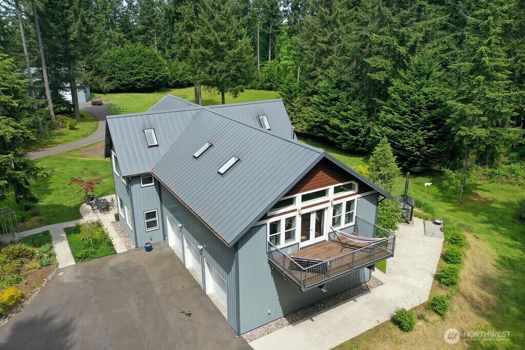 Property Photo: 9169 NE View Park Road WA 98367