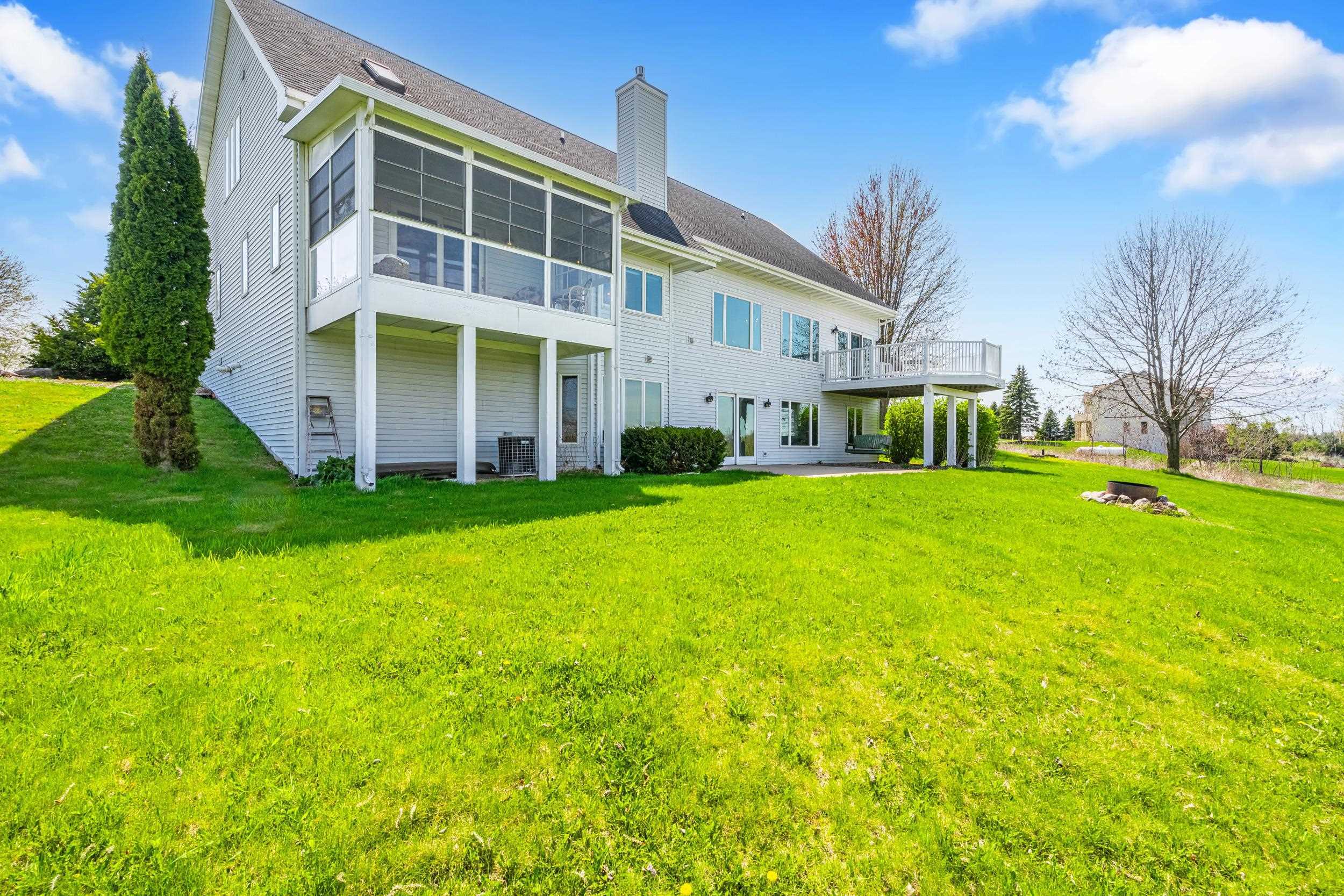 Property Photo: W8924 Spring Road WI 54944