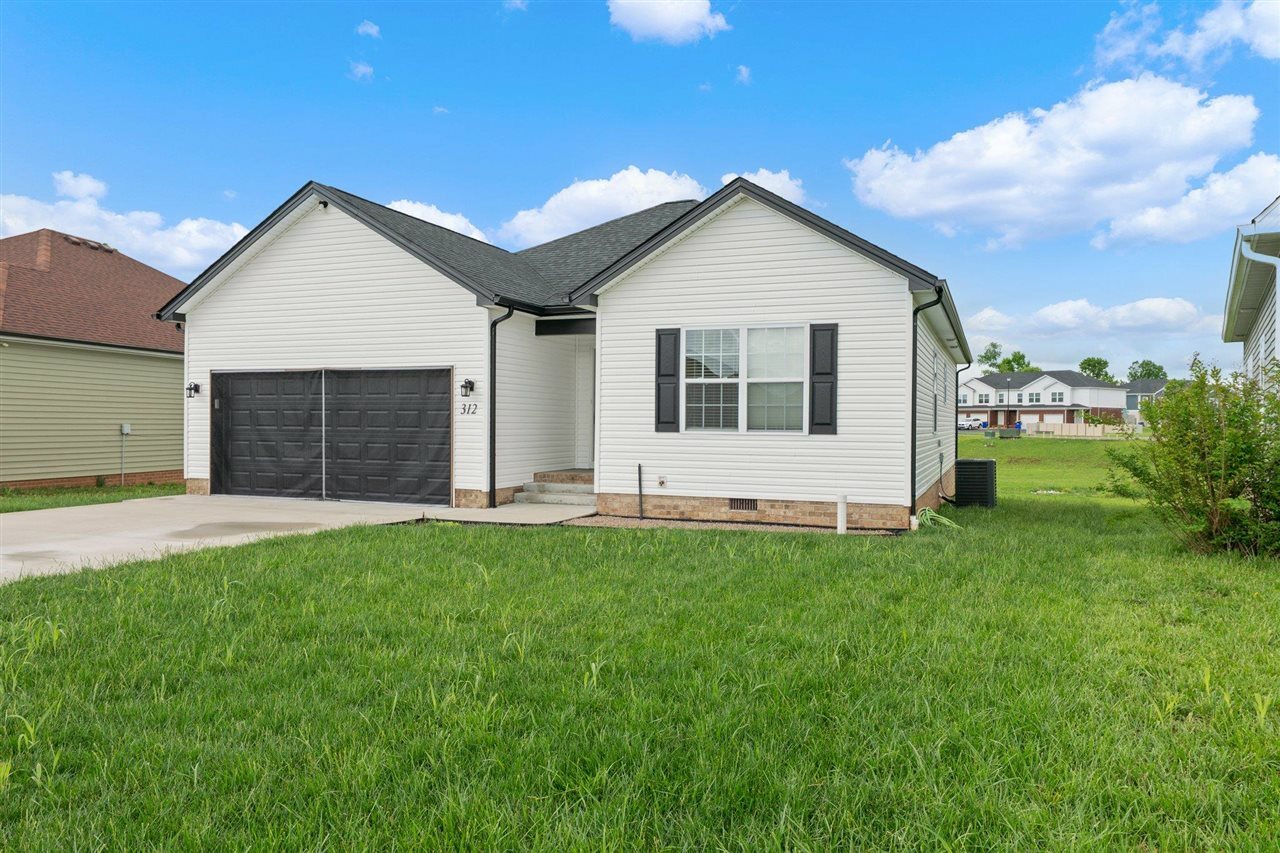 Property Photo: 312 Stone Hollow Lane KY 42101