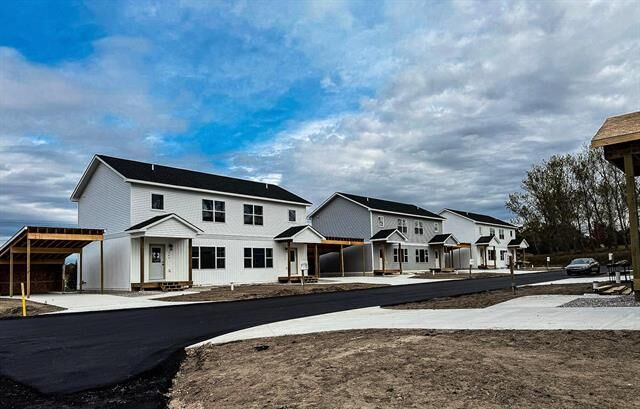 188 Thrive Boulevard  Blair Twp MI 49696 photo