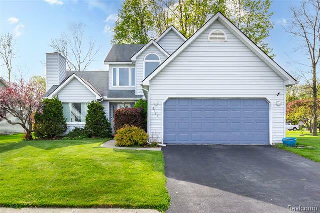 2761 Tomahawk Drive  Waterford Twp MI 48328 photo