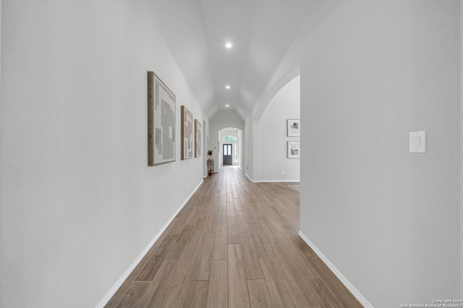 Property Photo: 2303 Elysian TX 78253