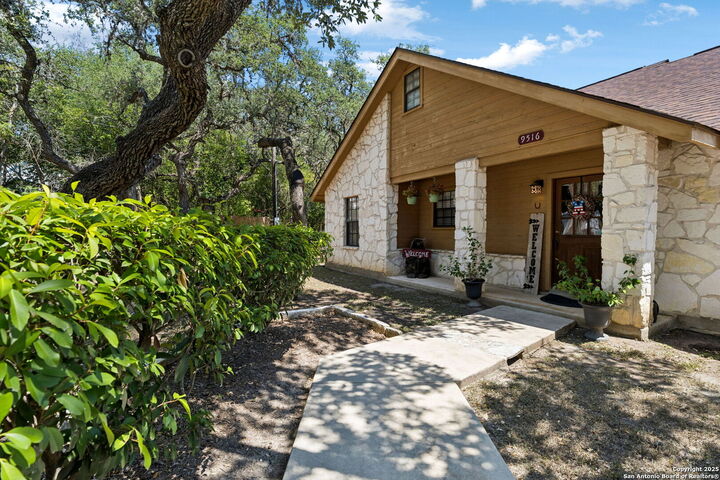 Property Photo: 9516 Geronimo Oaks TX 78254