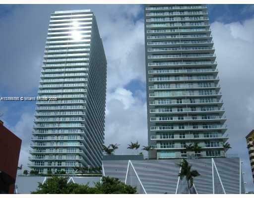 Property Photo: 1111 SW 1st Ave 2223-N FL 33130