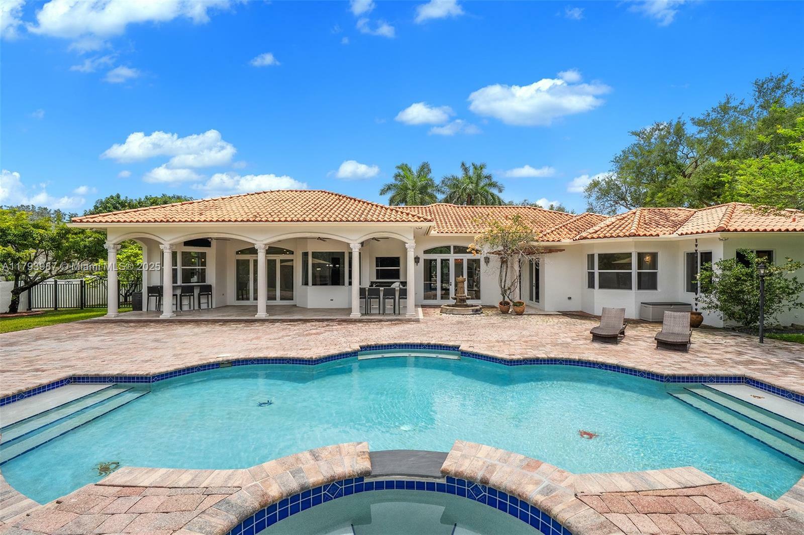 Property Photo: 9400 SW 93rd Ct 9400 FL 33176