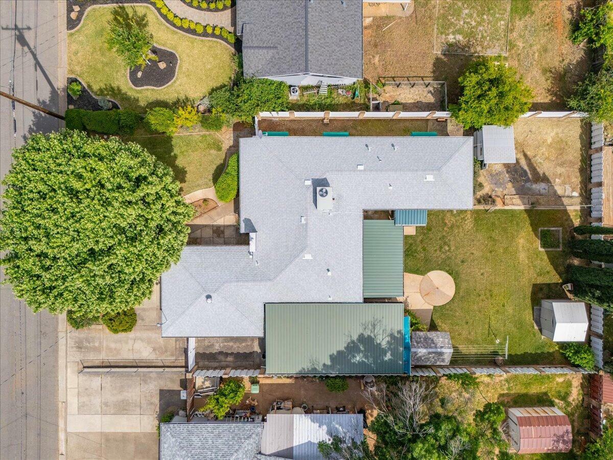 Property Photo: 2353 Hawn Avenue CA 96002