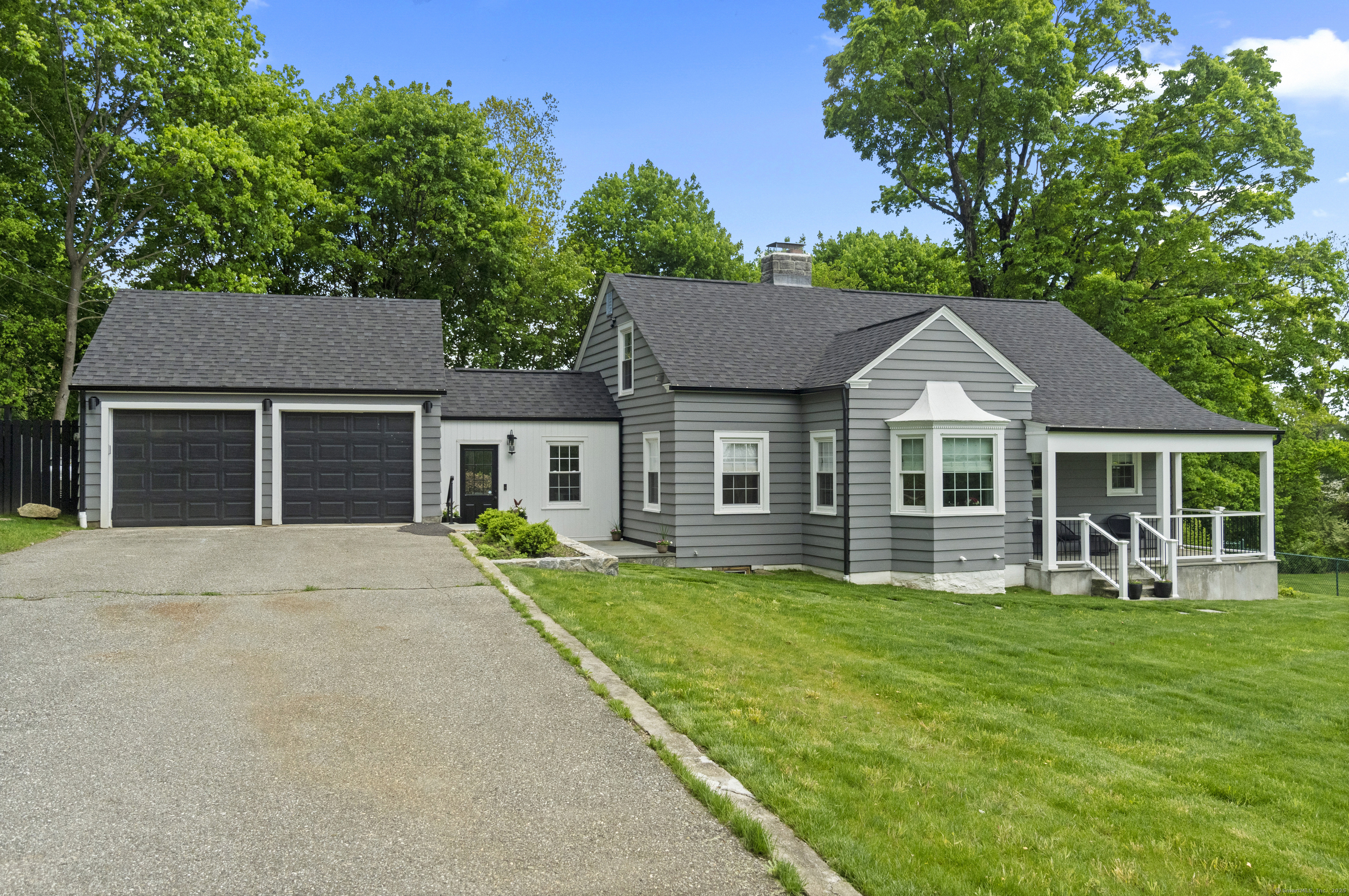 227 Sugar Street  Newtown CT 06470 photo