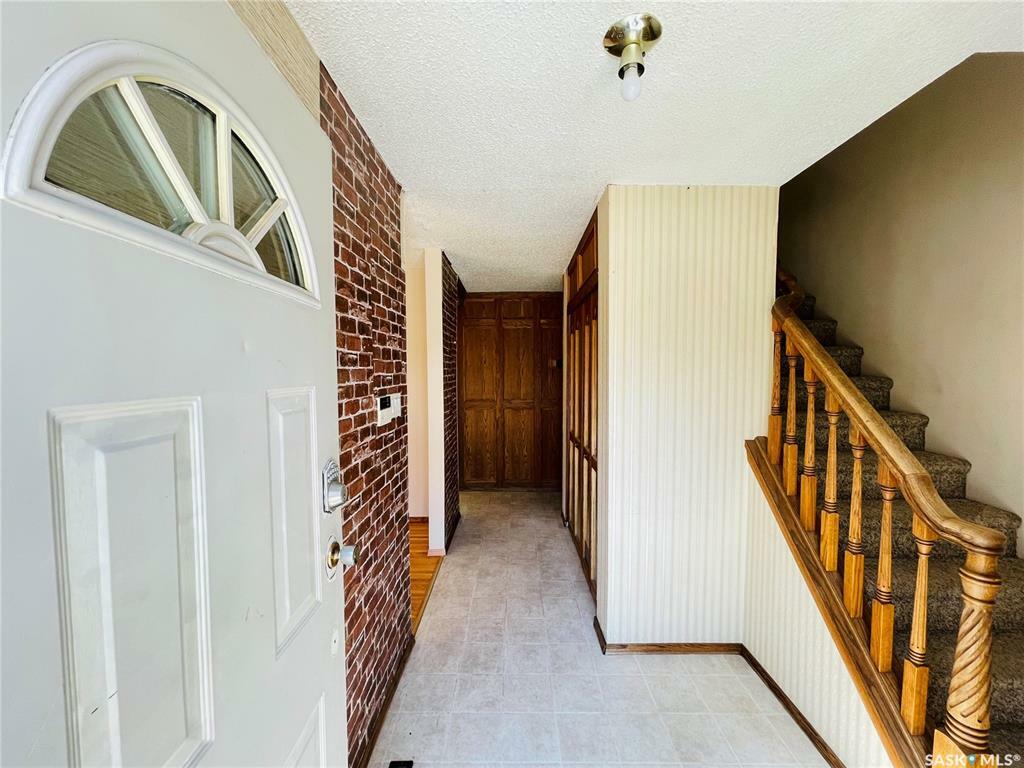 Property Photo: 4306 Castle Road SK S4S 4W3