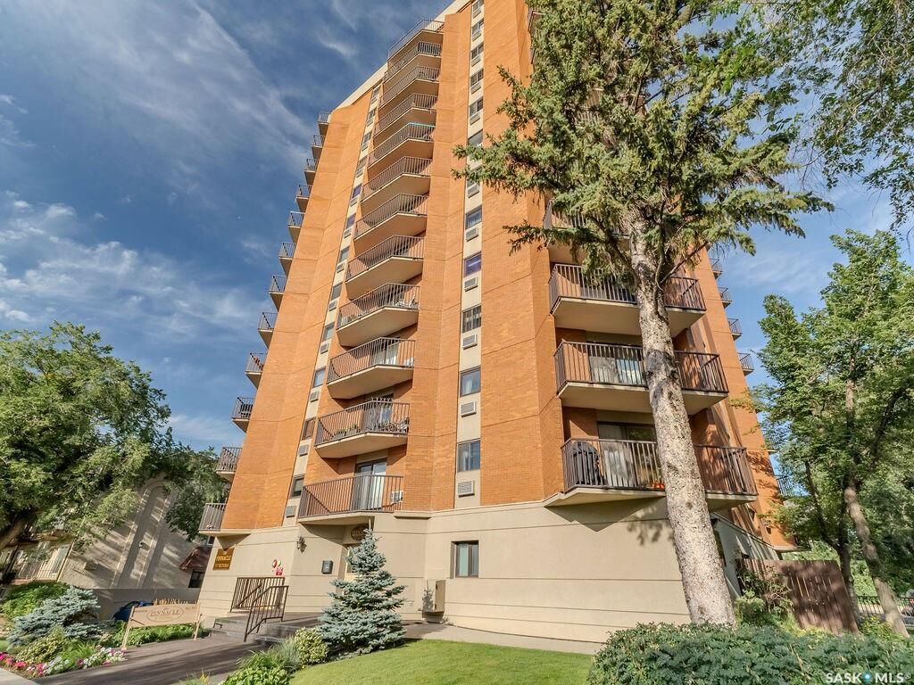 Property Photo: 717 Victoria Avenue 604 SK S7N 2T5