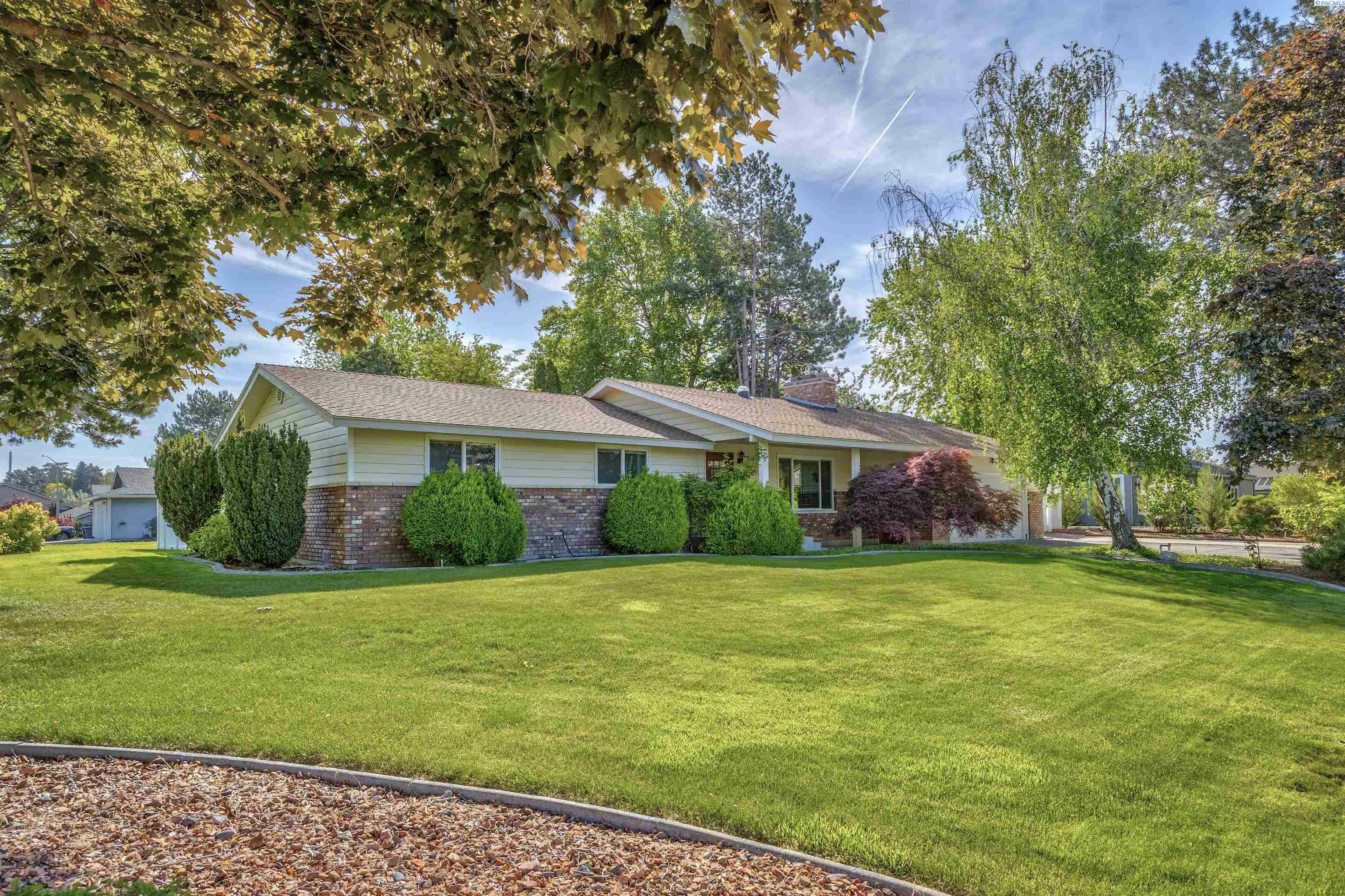2234 Greenbrook Blvd  Richland WA 99352 photo