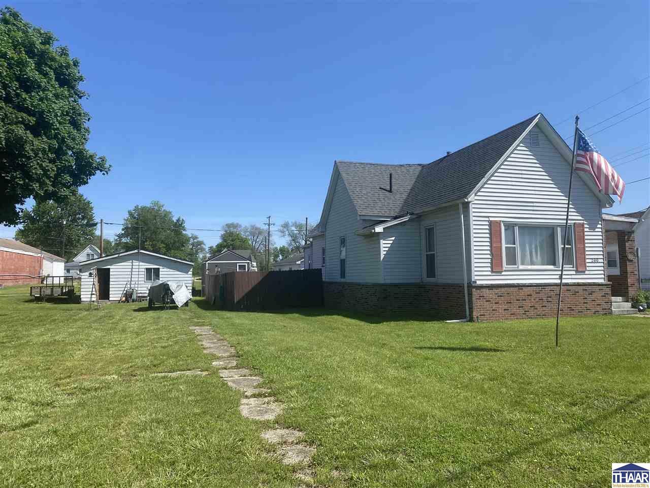 Property Photo: 200 W Johnson Avenue IN 47885