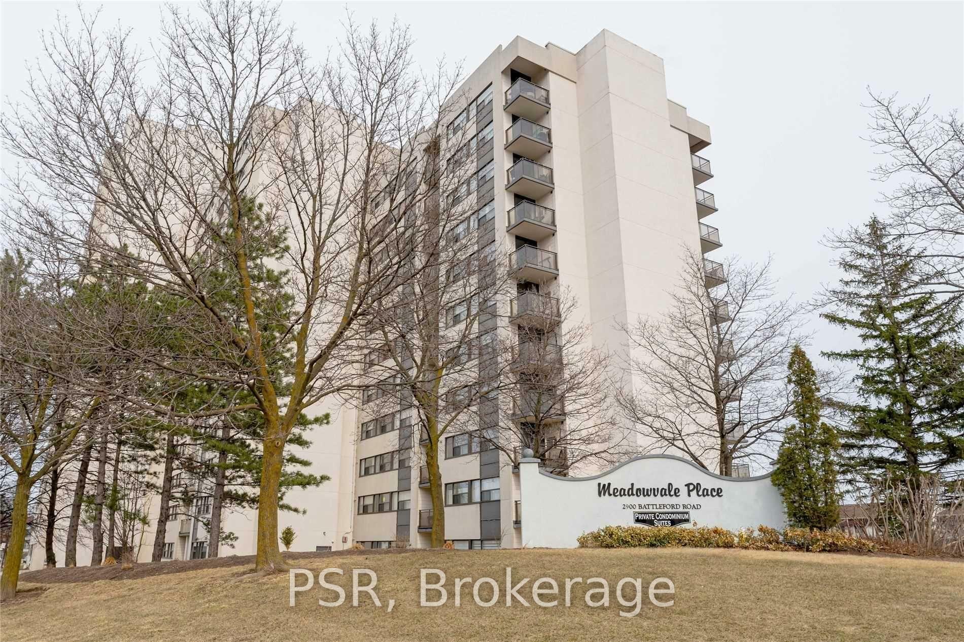 Property Photo: 2900 Battleford Road 705 ON L5N 2V9