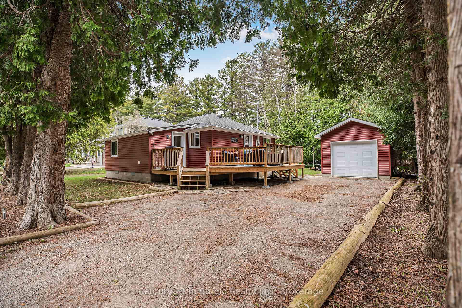 17 Cammidge Crescent  South Bruce Peninsula ON N0H 2G0 photo