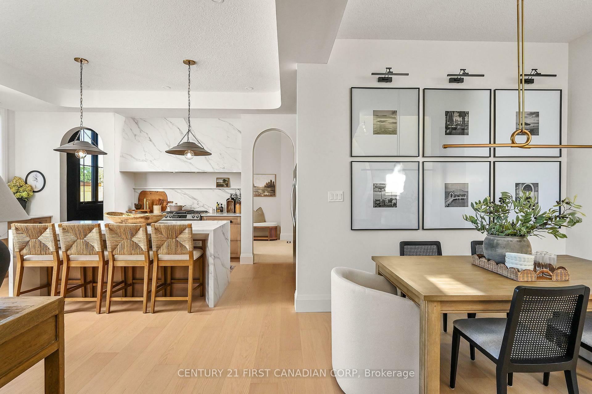Property Photo: 207 Foxborough Place ON N0M 2P0