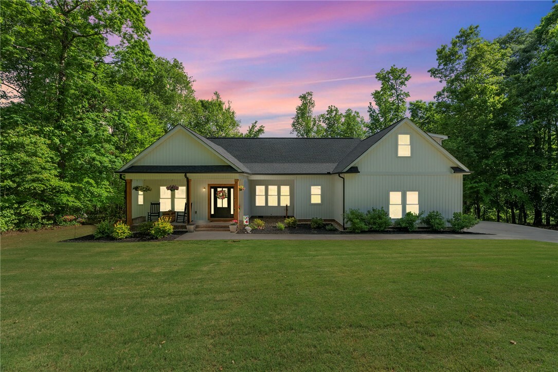 Property Photo: 109 Yamassee Trail SC 29627