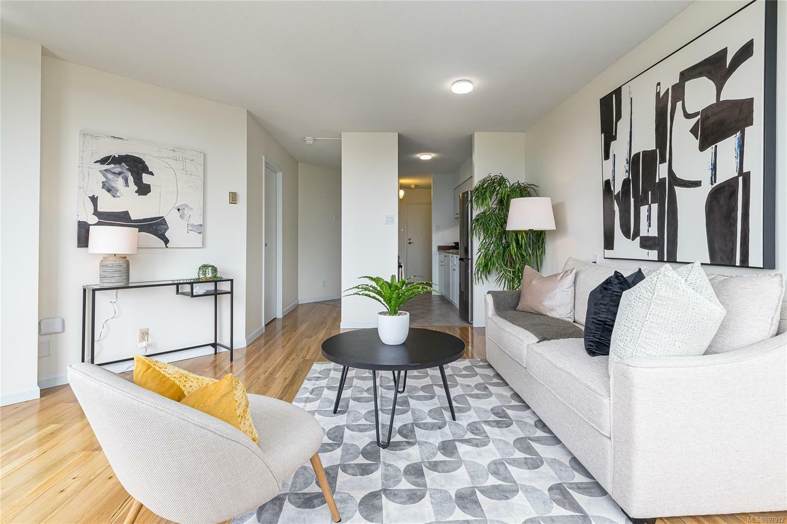 Property Photo: 620 Toronto St 502 BC V8V 1P7