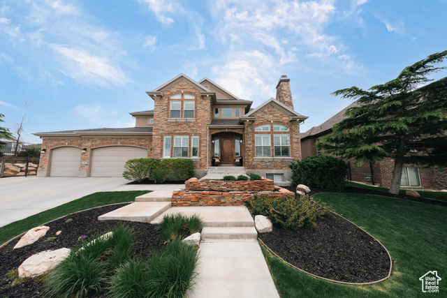 Property Photo: 843 N Eaglepointe Dr E UT 84054