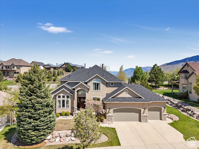 Property Photo: 1615 E Amber Crest Ln UT 84020