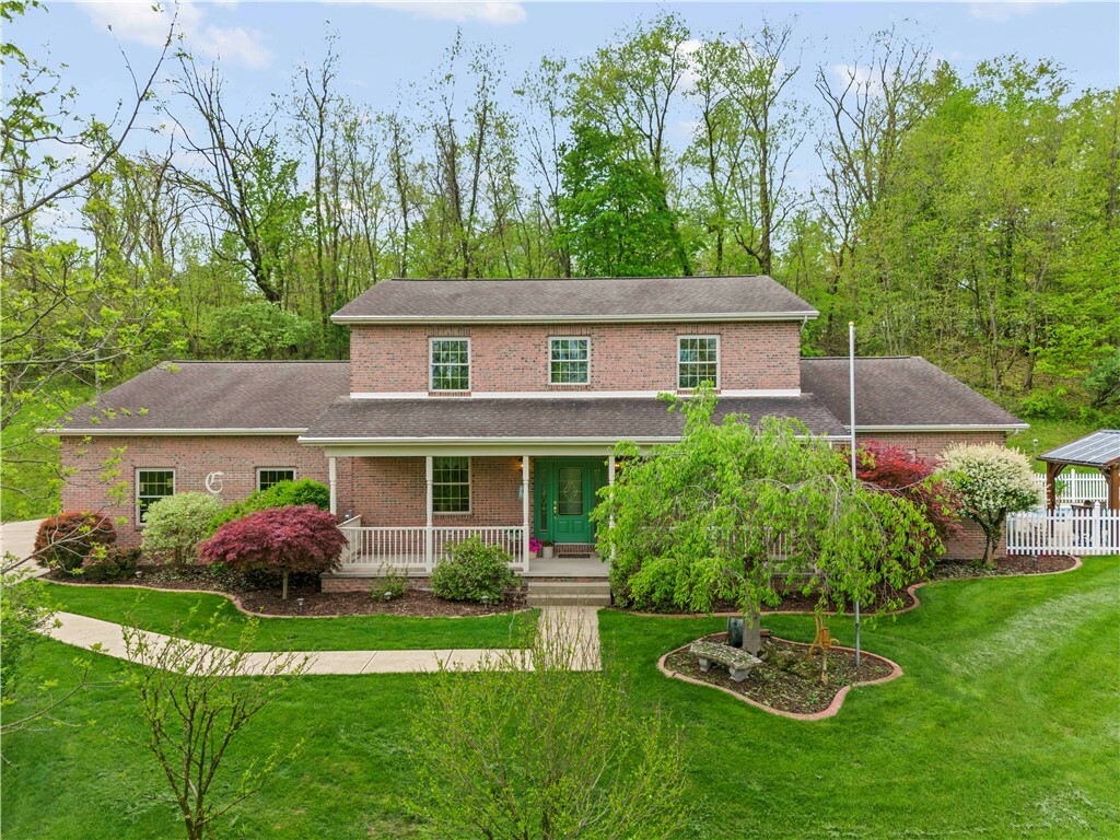 Property Photo: 210 Sassafras Dr PA 15301