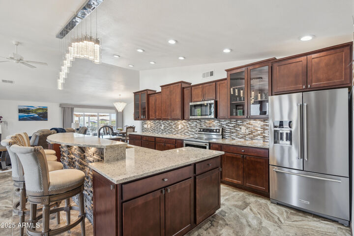 Property Photo:  920 N 104th Street  AZ 85207