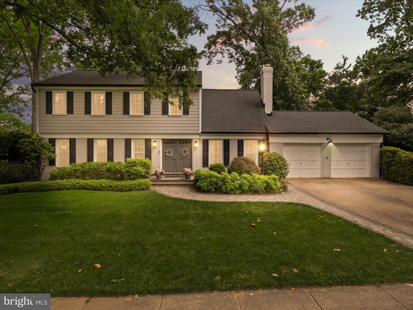 Property Photo: 2517 Rocky Branch Road VA 22181