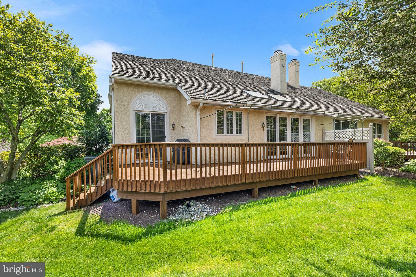 Property Photo: 183 Saint Clair 83 PA 19312