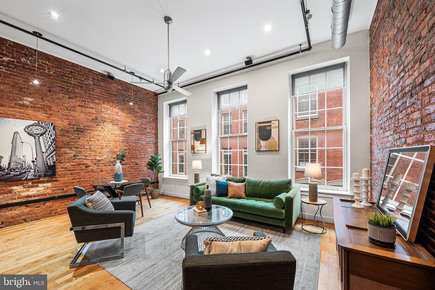 Property Photo: 103-07 Church Street 11 PA 19106