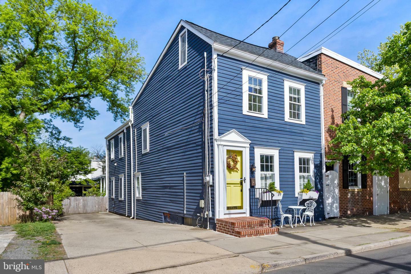 Property Photo:  147 Second Street  NJ 08505 