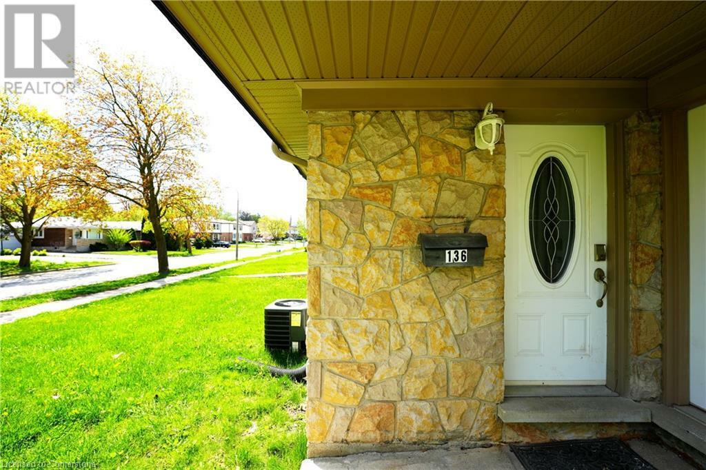 Property Photo: 136 Jansen Avenue ON N2A 2L7