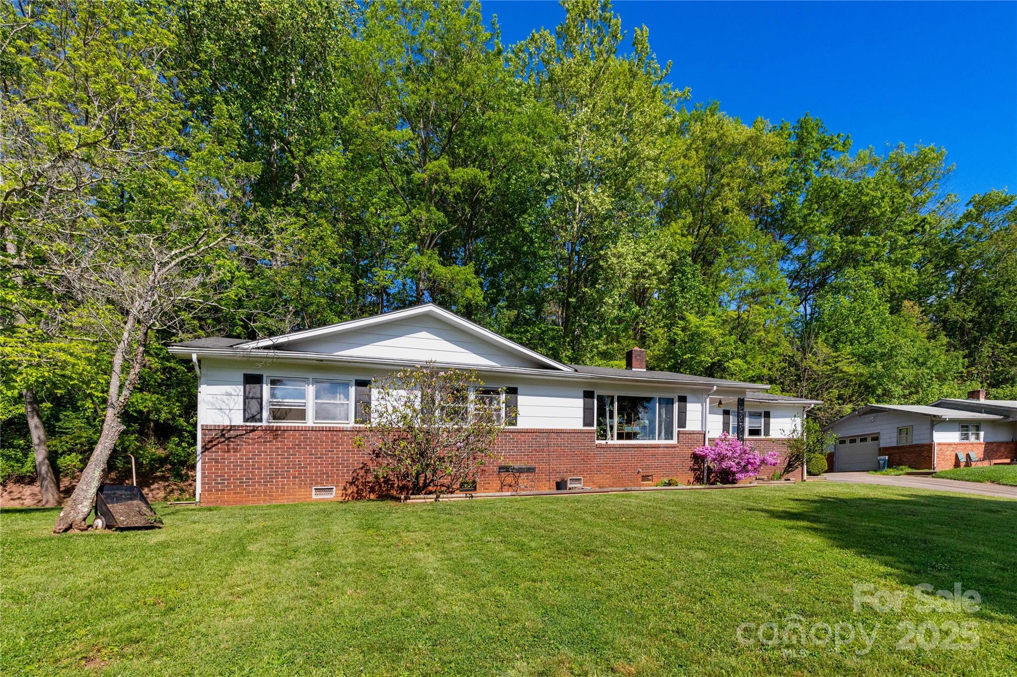 Property Photo:  158 Morning Drive  NC 28786 