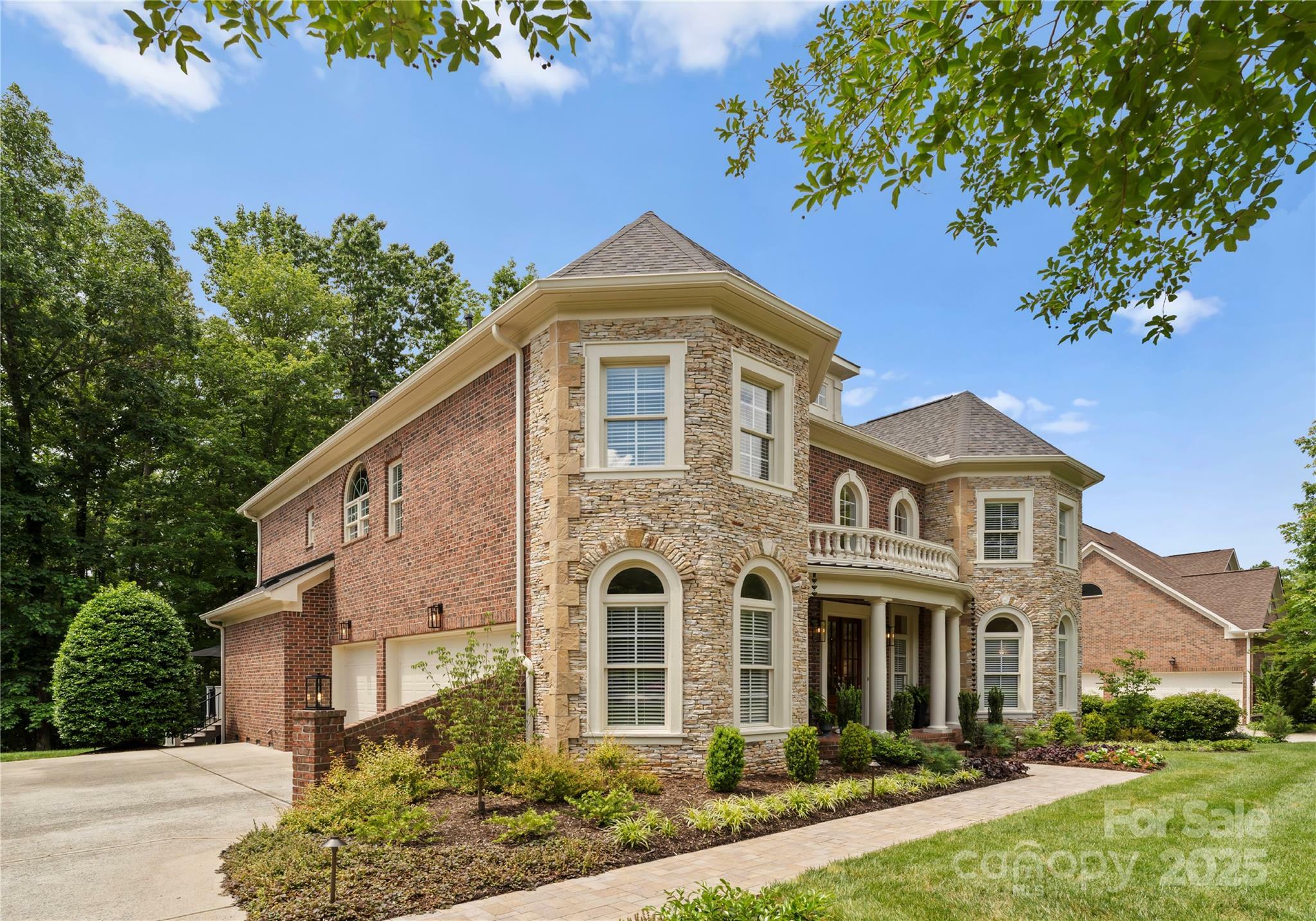 Property Photo: 7005 Camrose Crossing Lane NC 28104