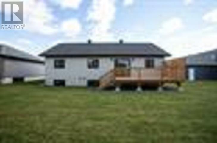 Property Photo: 24 Noah Dr ON P6C 6E6