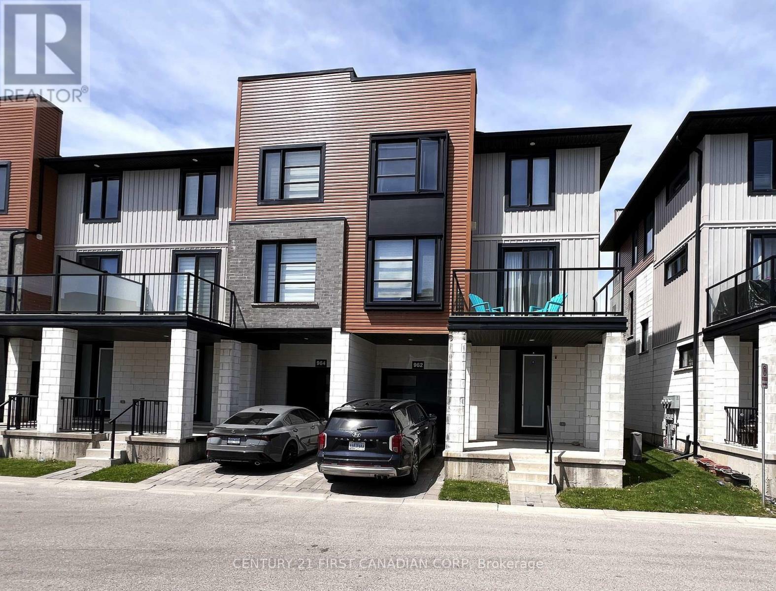 Property Photo: 962 West Village Square ON N5X 4H8