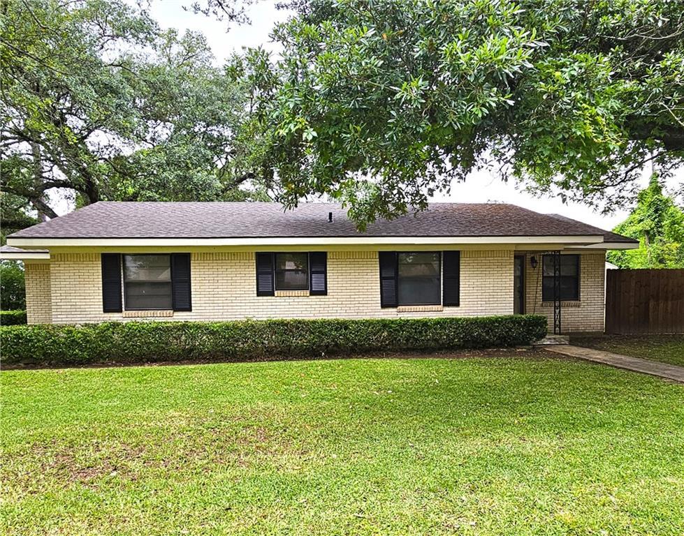 Property Photo: 5518 Jeff Davis Drive LA 71302