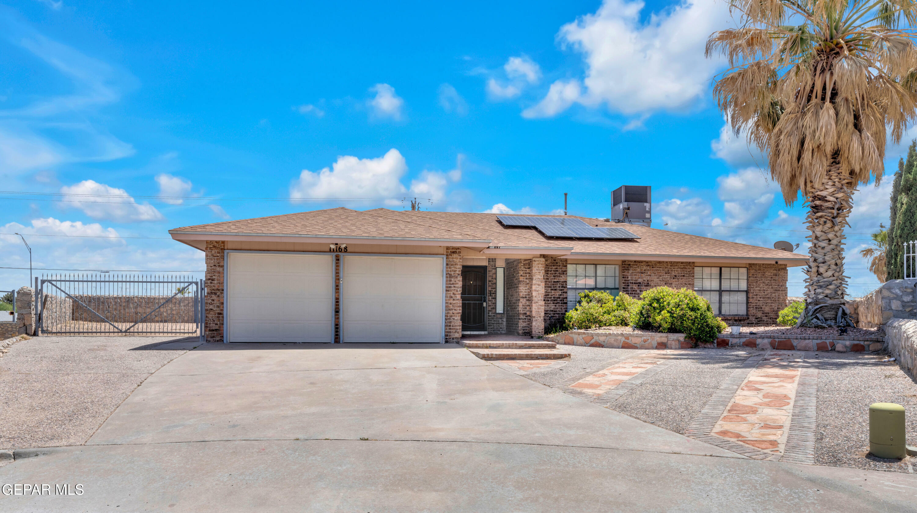 11168 Loma Del Sol Drive  El Paso TX 79934 photo