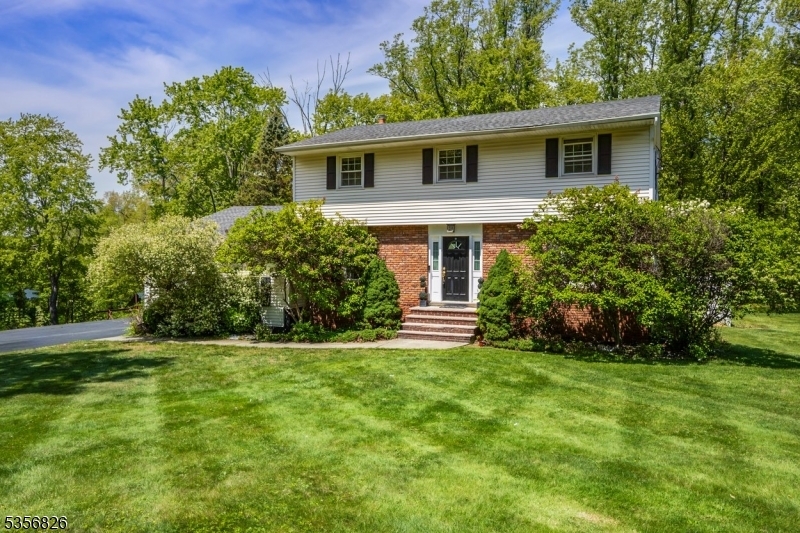 Property Photo: 29 Dogwood Trl NJ 07869