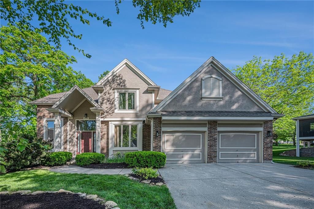 Property Photo: 6209 NW 78th Street MO 64151