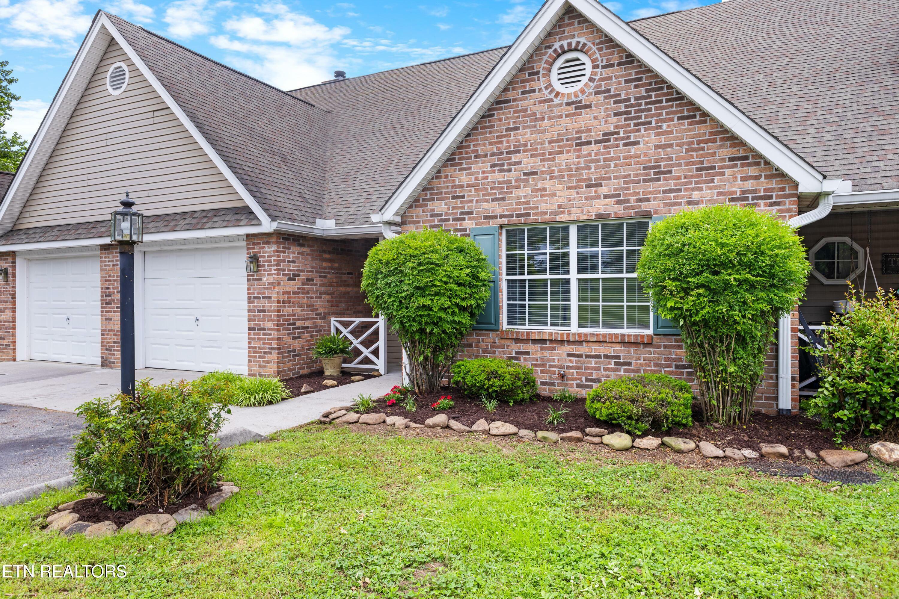 Property Photo: 3803 Valley Creek Way TN 37918