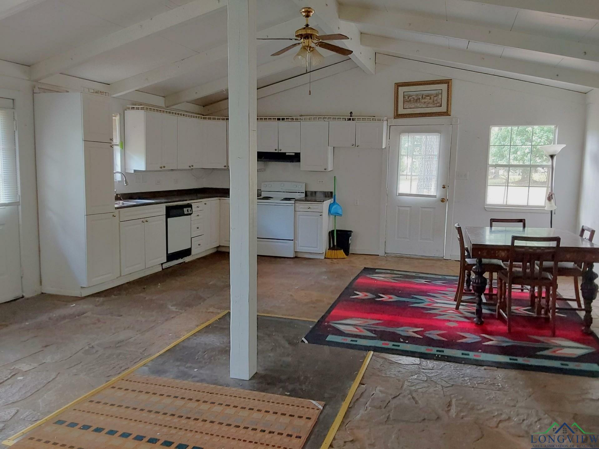 Property Photo: 296 Crestwood TX 75630