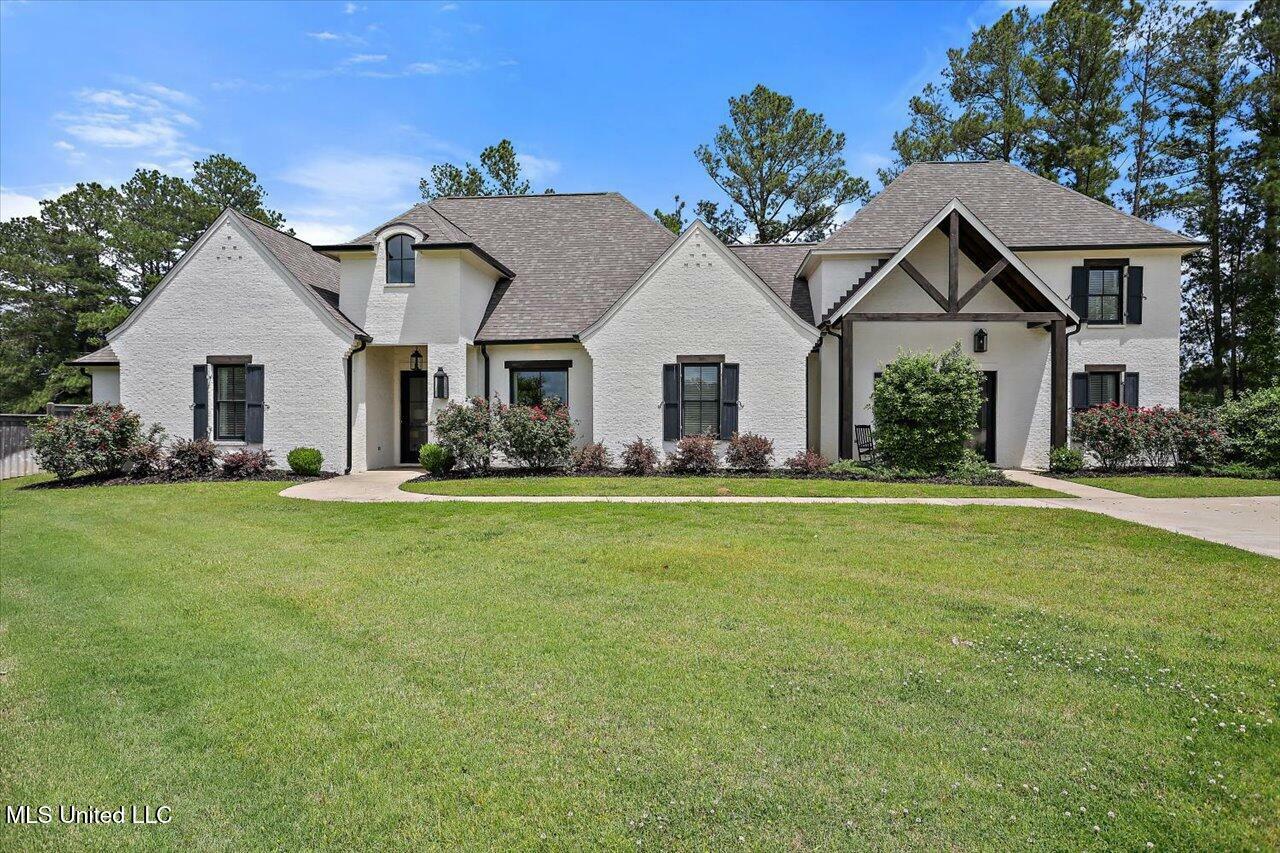 Property Photo: 504 Ironwood Court MS 39110