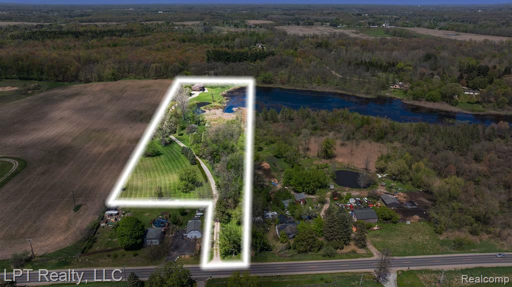 Property Photo: 5060 Pratt Road MI 48455 9634