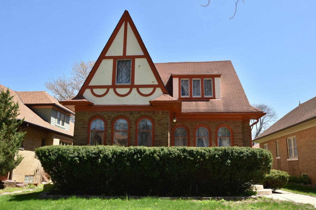 Property Photo: 3434 N 45th St WI 53216