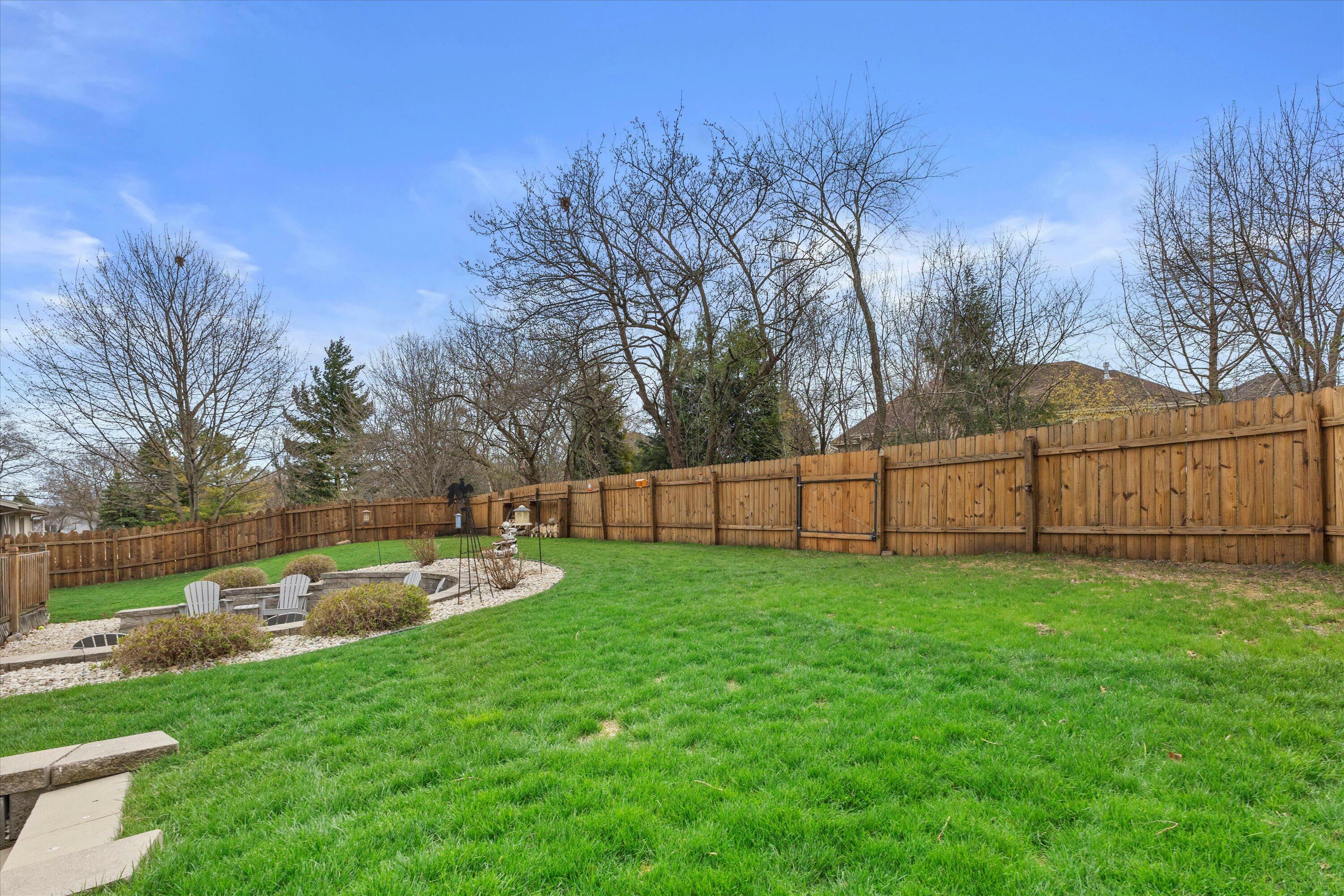 Property Photo: 5015 Campfire Ln WI 53406