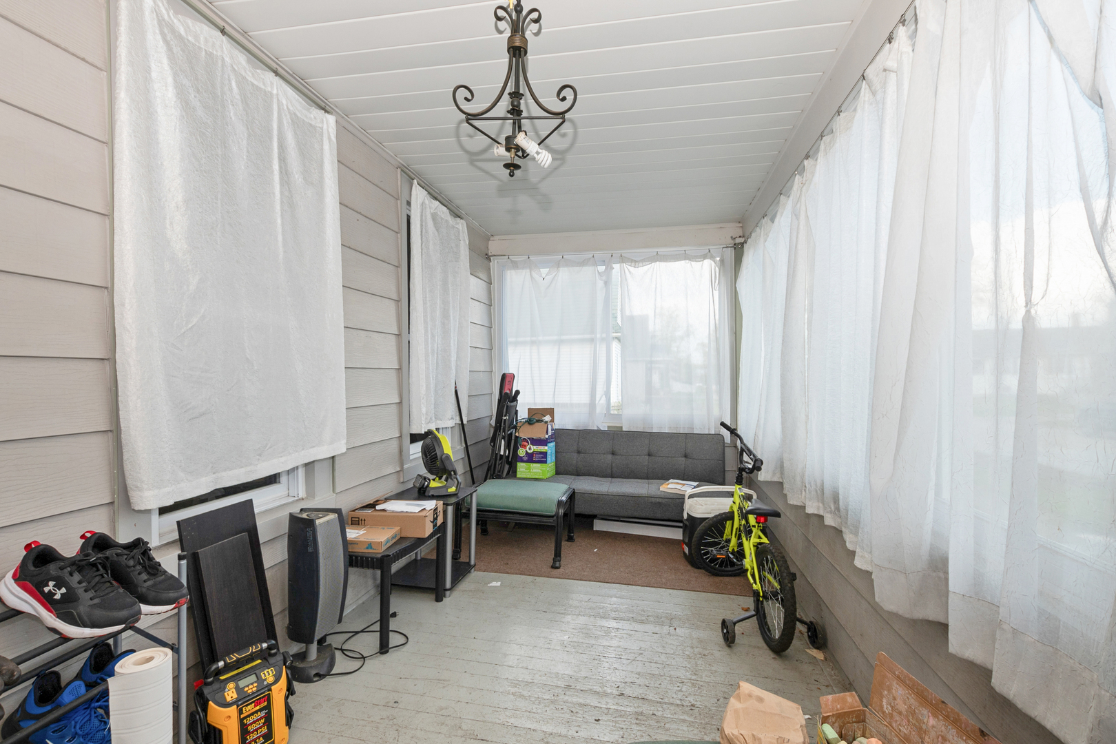 Property Photo:  37 McKinley Avenue  IL 60475 