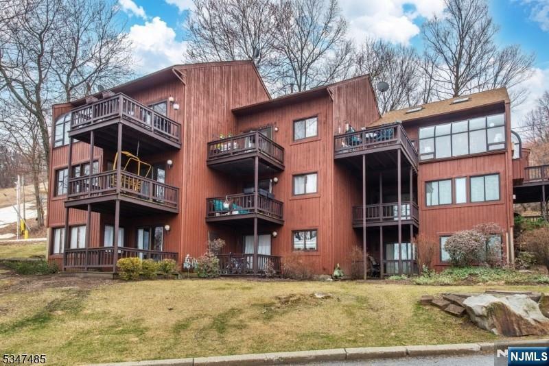 4 Winter Park Drive 4  Vernon NJ 07462 photo