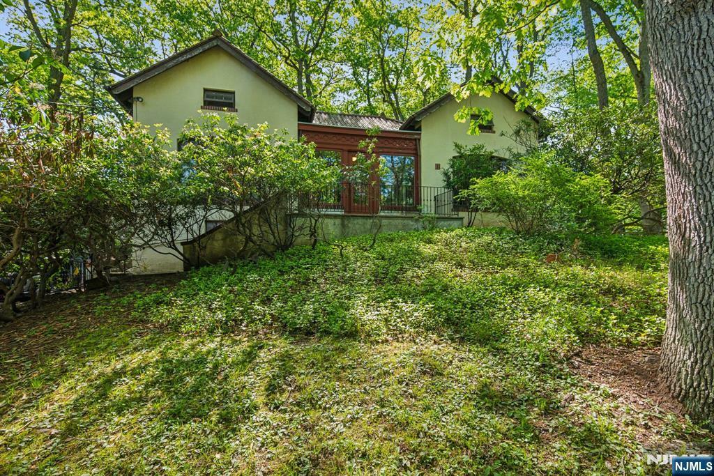 Property Photo: 9 Upland Way NJ 07044