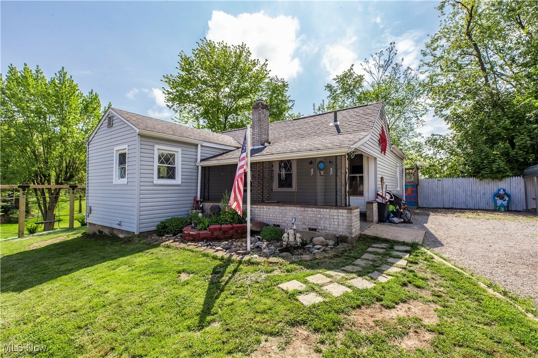 Property Photo: 2229 41st Street NW OH 44709